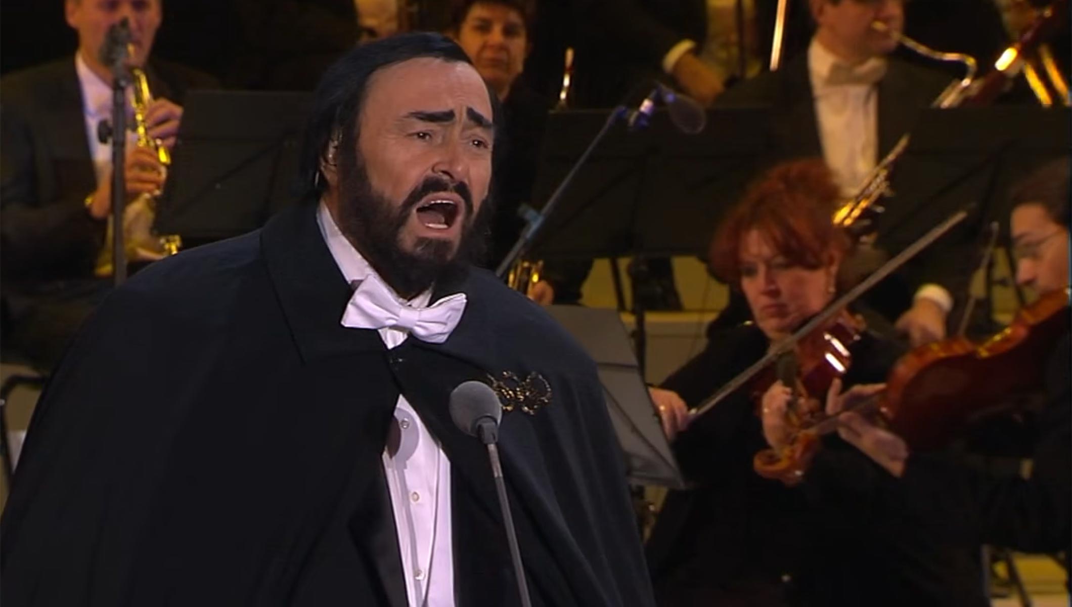 Оперный певец luciano pavarotti. Паваротти 2007. Лучано паваротти поет. Лучано паваротти фото. Арии паваротти.
