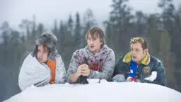 Illalla tv:ssä: Talvinen kansansuosikki naurattaa vuodesta toiseen – jättimenestys aloitti kotimaisen leffasarjan