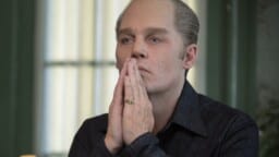 Tänään tv:ssä: Väkevä rikoselokuva vuodelta 2015 – Johnny Depp tekee uskomattoman roolisuorituksen