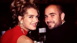Brooke Shields teki elämänsä roolia Frendeissä, kun tennistähtipoikaystävä syöksyi paikalle raivoamaan