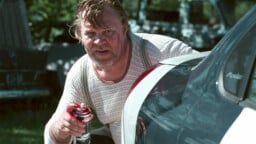 Tänään tv:ssä: ”Sekoilee kuin Jack Nicholson Hohdossa” – Vuonna 2003 nähtiin Vesa-Matti Loirin uran hurjin roolisuoritus