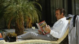 Illalla tv:ssä: Sean Connery palasi Bondiksi muhkean palkkion houkuttelemana – hylkäsi aiemmin roolin yksityiselämän ongelmien vuoksi