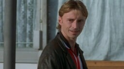 Tässä on uusi Sherlock Holmes – Rooliin astelee kärttyisä Trainspotting-mies