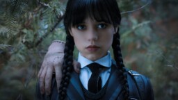 Jenna Ortega tukalassa tilanteessa – Netflix-hitti Wednesdayn kakkoskausi sai julistekuvan