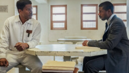 Illalla tv:ssä: Lakidraama lepää pitkälti näyttelijöiden varassa – kokonaisuus pysyy kasassa