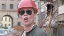 Tänään tv:ssä: Jäikö tämä sittenkään viimeiseksi Poliisiopisto-elokuvaksi? Steve Guttenberg on valmis palaamaan päärooliin