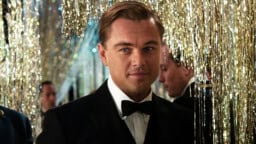Illalla tv:ssä: Leonardo DiCaprio loistaa lapsuudenystävän rinnalla – sade piinasi kuvausryhmää