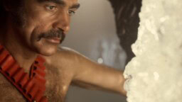 Tänään tv:ssä: Sean Connery esittää pääosaa huikeassa scifileffassa vuodelta 1974 – Tällaisia elokuvia ei enää tehdä!