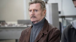 Liam Neesonin vuoden 2024 toimintaelokuva tuli suoratoistoon – nyt tähti on rikollisryhmien muistisairas nyrkki