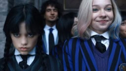 Tervetuloa Nevermore-akatemiaan – uusi rehtori ja Wednesday Addams esittelevät koulun uudella videolla