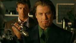 Tänään tv:ssä: Viihdyttävä toimintajännäri vuodelta 2001 – John Travolta on loistava pahis