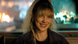 Millie Bobby Brown löysi lapsensa kummisedän Stranger Thingsin näyttelijöistä