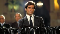 Illalla tv:ssä: 007 ja Moneypenny menivät uusiksi – Bond-elokuvassa käynnistyi uusi aikakausi