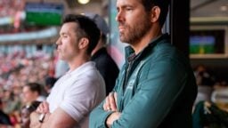 Ryan Reynoldsin ja Rob McElhenneyn ostaman Wrexhamin futisjengin arvo on noussut tähtitieteellisesti