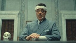 Wes Andersonin uusin leffa tuli suoratoistoon – del Toro teki päätöksen luettuaan ensimmäisen kohtauksen