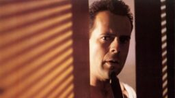 Tänään tv:ssä: Vuonna 1988 ilmestyi ”kaikkien aikojen kovin toimintaelokuva”– Täydellistä katsottavaa aattoiltaan!