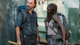 Välipäivien zombi-oloon täydellistä katseltavaa: kaikki 177 apokalyptisen hittisarjan jaksoa nyt Netflixissä