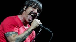 Rakastetusta rockyhtyeestä tulee pian dokumentti Netflixiin – Harvinaista materiaalia luvassa