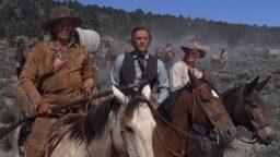 Robert Mitchum ja Kirk Douglas riidoissa kuvauksissa – illan länkkärissä lähdetään vankkurikaravaanille