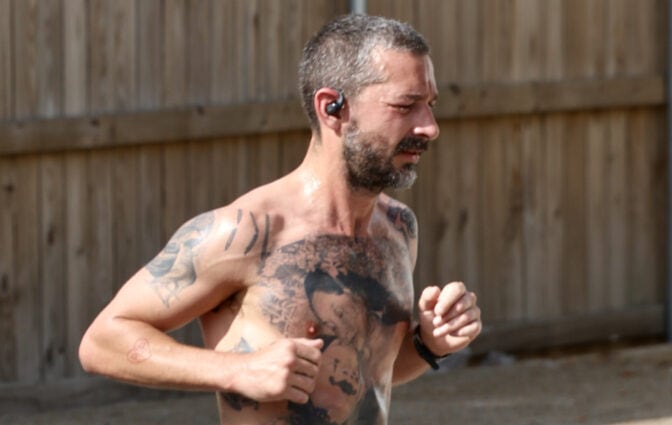 Shia LaBeoufin pahoinpitelemä mies vaatii viharikossyytteitä