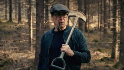 Nyt suoratoistossa: Viiden tähden kotimainen leffa on synkkää katseltavaa – ”Todella tyly elokuva”