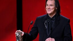 Jim Carrey pokasi elämäntyöpalkinnon – Teki harvinaisen julkisen esiintymisen