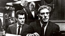 Tänään tv:ssä: Tyylikäs klassikkoelokuva vuodelta 1957 – Rotten Tomatoes -prosentti 98