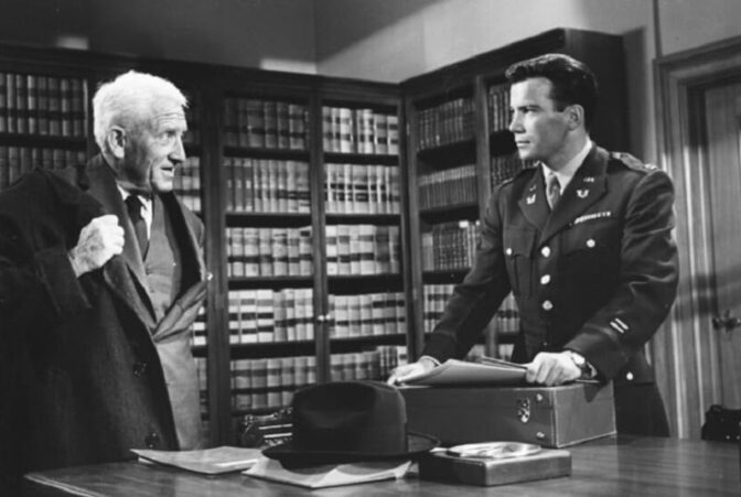 William Shatner loukkasi vahingossa idoliaan elokuvan kuvauksissa: ”Hän ei enää koskaan puhunut minulle”