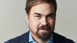 Dome Karukosken elokuvan musiikki palkittiin – Säveltäjä Panu Aaltio sai arvostetun kunnianosoituksen Berliinissä