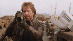 Kova Chuck Norris -helmi suoratoistossa: Vuoden 1985 leffa oli alun perin Dirty Harry -elokuva!