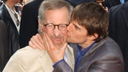 Tänään tv:ssä: Steven Spielbergin ja Tom Cruisen kaveruus loppui tähän elokuvaan 20 vuotta sitten – Syynä Cruisen nolo käytös