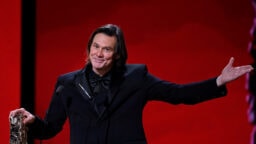 Jim Carreyn ulkonäkö käynnisti salaliittoteoriat – totuus paljastui nyt!