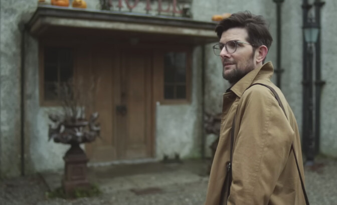 Psykologinen kauhuelokuva sai täyspitkän trailerin – Pääosassa Severance-sarjan tähti