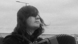 Perjantaina tuli ensi-iltaan elokuva, jonka kävi katsomassa yhdeksän ihmistä