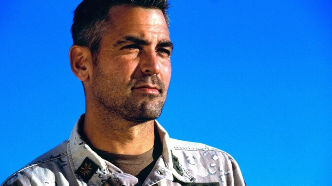 Illan sotadraama sai George Clooneyn pinnan palamaan – fyysinen tappelu ohjaajan kanssa!