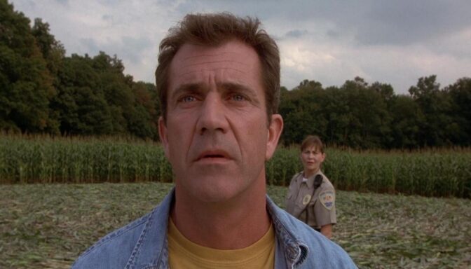 Netflixistä poistuu scifi-elokuva, jota ei kannata katsoa yksin: ”Ei herkästi pelästyville”