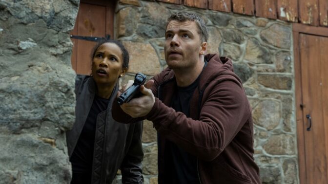 Netflix-vakoojalla pyyhkii hyvin – suoratoistojätti uusi jännittävän sarjansa jo neljännelle kaudelle