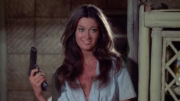 Vain aikuisille: Ilmaiskatselussa energinen naisvankilaelokuva – brutaalia eksploitaatiota ja yllättävää huumoria