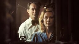 Nyt suoratoistona: Aviomies houkuttelee perheensä toiseen maahan – pian kulissit alkavat kaatua