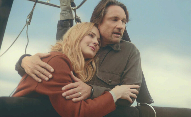 Tämä sarja hallitsee Suomen Netflixiä jatkuvalla syötöllä – ”Kotoisa, kevyt ja koukuttava”