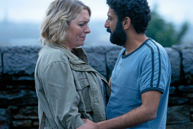 Illalla tv:ssä: Kaksi yksinäistä ihmistä kohtaa – brittiläinen rakkauselokuva sai pisteet 94/100