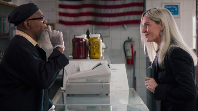 Nyt suoratoistona: Rahanpesua ja tappamista taidemaailmassa – Uma Thurman ja Samuel L. Jackson samassa leffassa