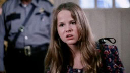 Kulttihetki: Ilmaiskatselussa kohuelokuva, joka järkytti Amerikkaa ja muutti television pelisäännöt