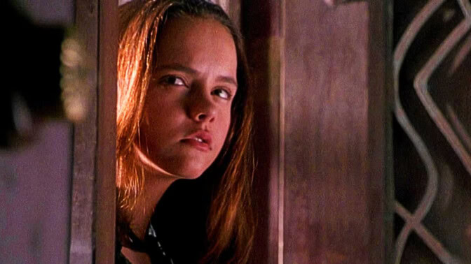 Steven Spielberg tekee klassikkokummitukselle uuden sarjan