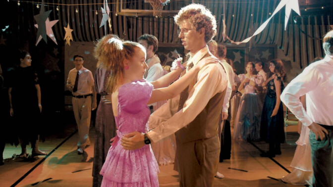 Nyt suoratoistona: Täydellinen nörtti-komedia on yhä hulvatonta viihdettä