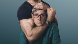 Oletko jo nähnyt tämän Netflix-uutuuden? Alfaurosten karisma rakoilee