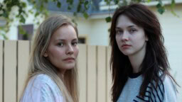 Tänään tv:ssä: Nuoret näyttelevät väkevästi vuoden 2023 kotimaisessa elokuvassa