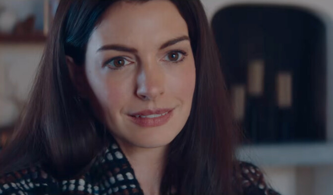 Anne Hathaway ja Dakota Johnson tähdittävät psykologista trilleriä – katso Verityn traileri