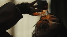 Evil Dead Burnista leikattiin brutaali kohtaus, jotta se saisi K-16-leiman