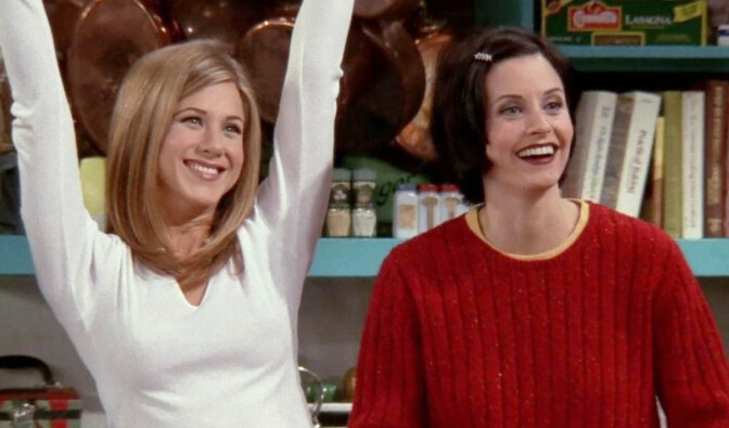 Jennifer Aniston ja Courteney Cox muistivat edesmennyttä Frendit-ohjaajaa – ”Hän huolehti meistä”